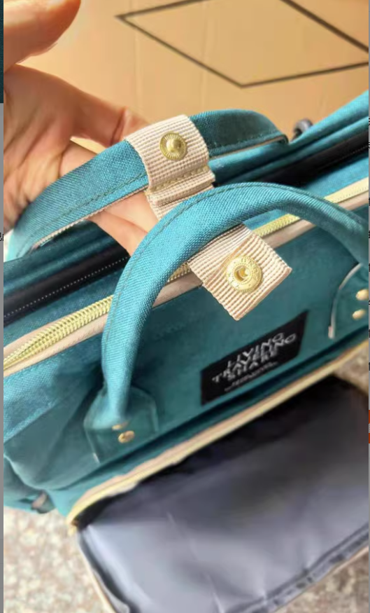Large-Capacity Diaper Backpack – Everything in One Bag